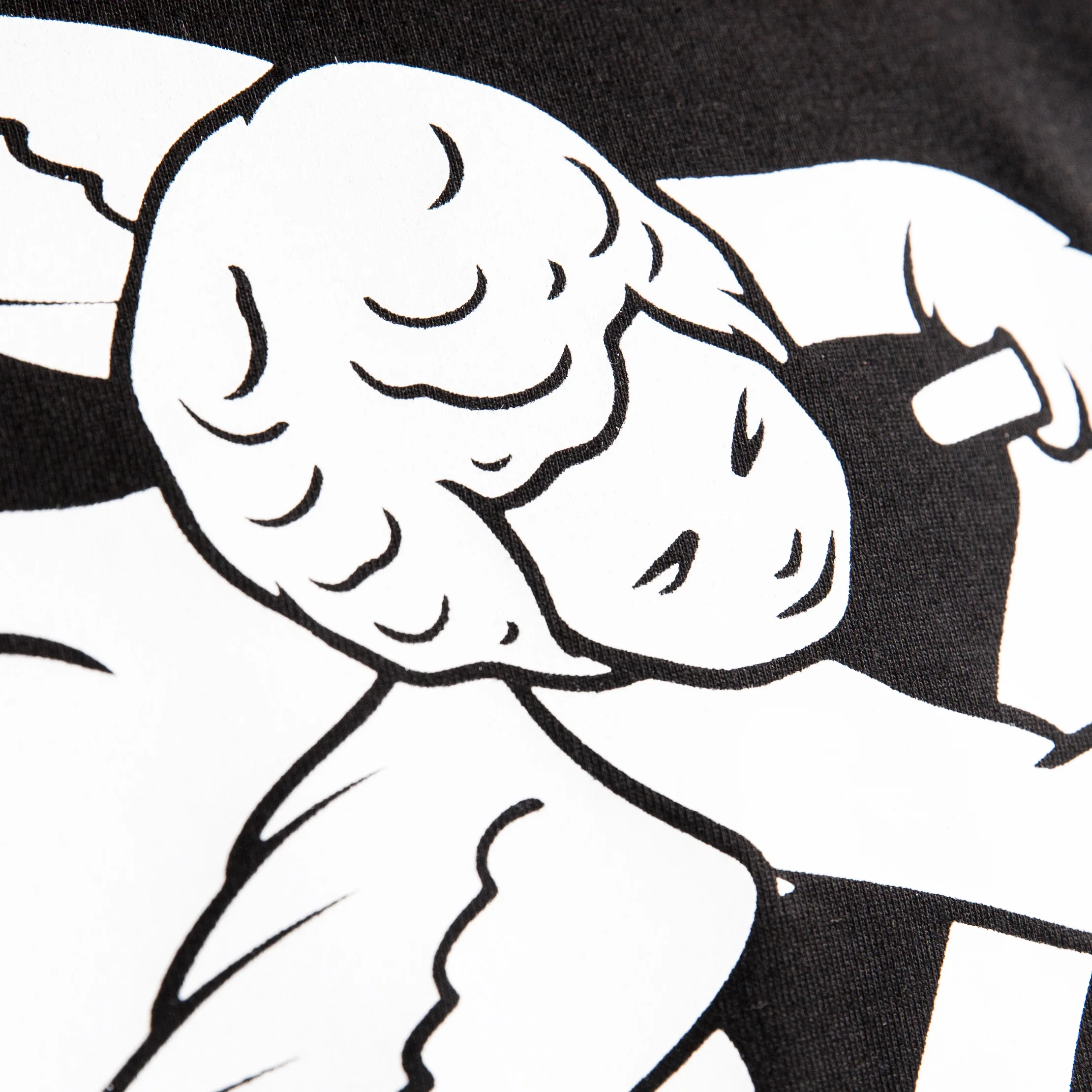BETRAYAL STARS TEE - Image 4